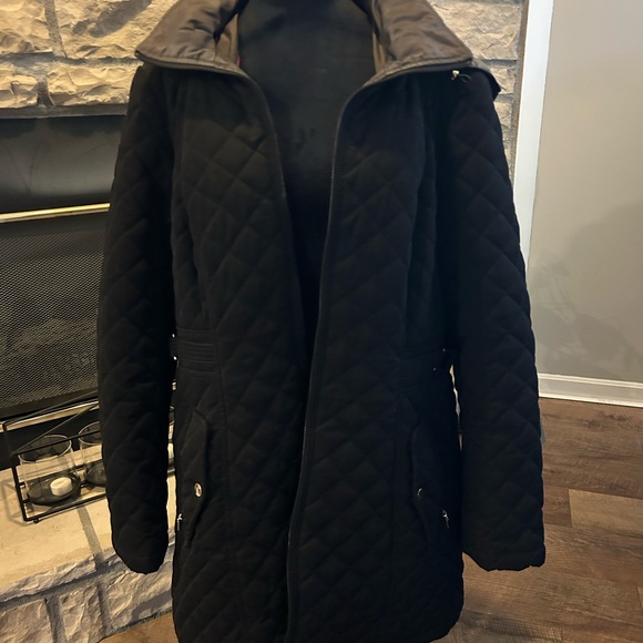 Women's Black Quilted Jacket - Picture 1 of 4